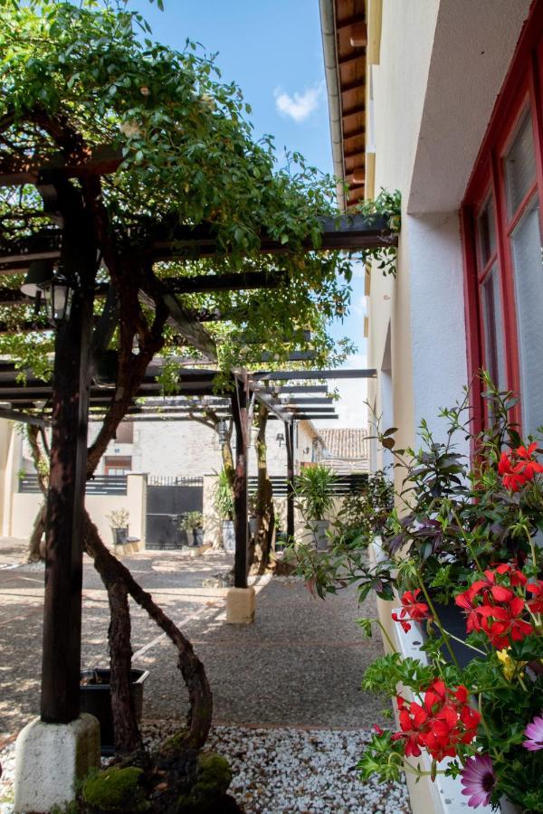 Hotel & Gastronomie - La Table De L'Europe Villeréal Kültér fotó
